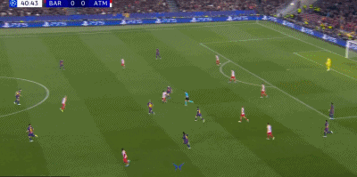 星空体育官方网站-半场:巴萨0-1马竞,阿尔瓦雷斯任意球破门,库巴西直红